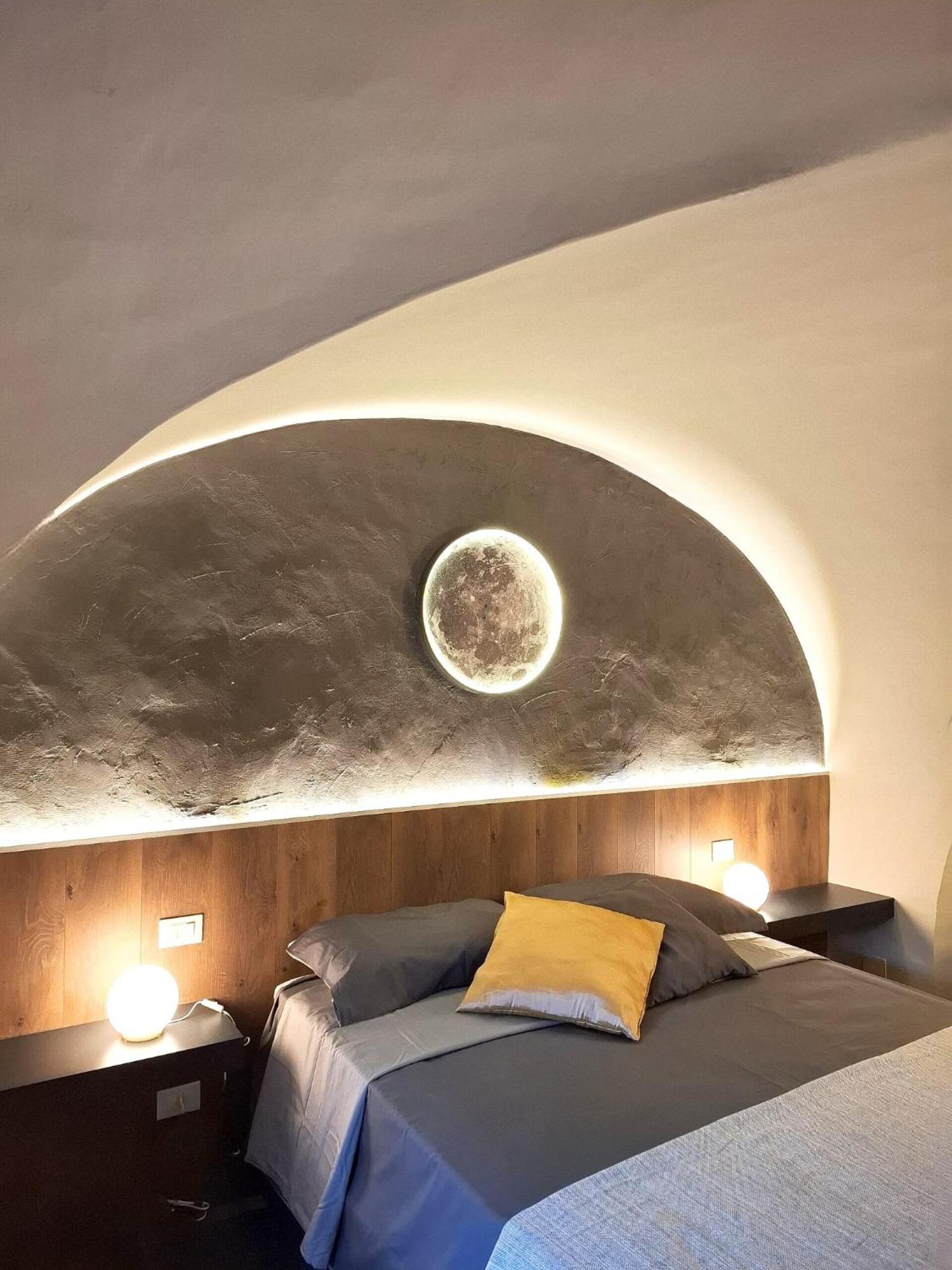 Moon Art Design